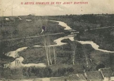 Postcard “Η Λέρνη ορωμένη εκ του λόφου Ποντίνου” (Lerna seen from Pontinos hill): streams winding through the marsh